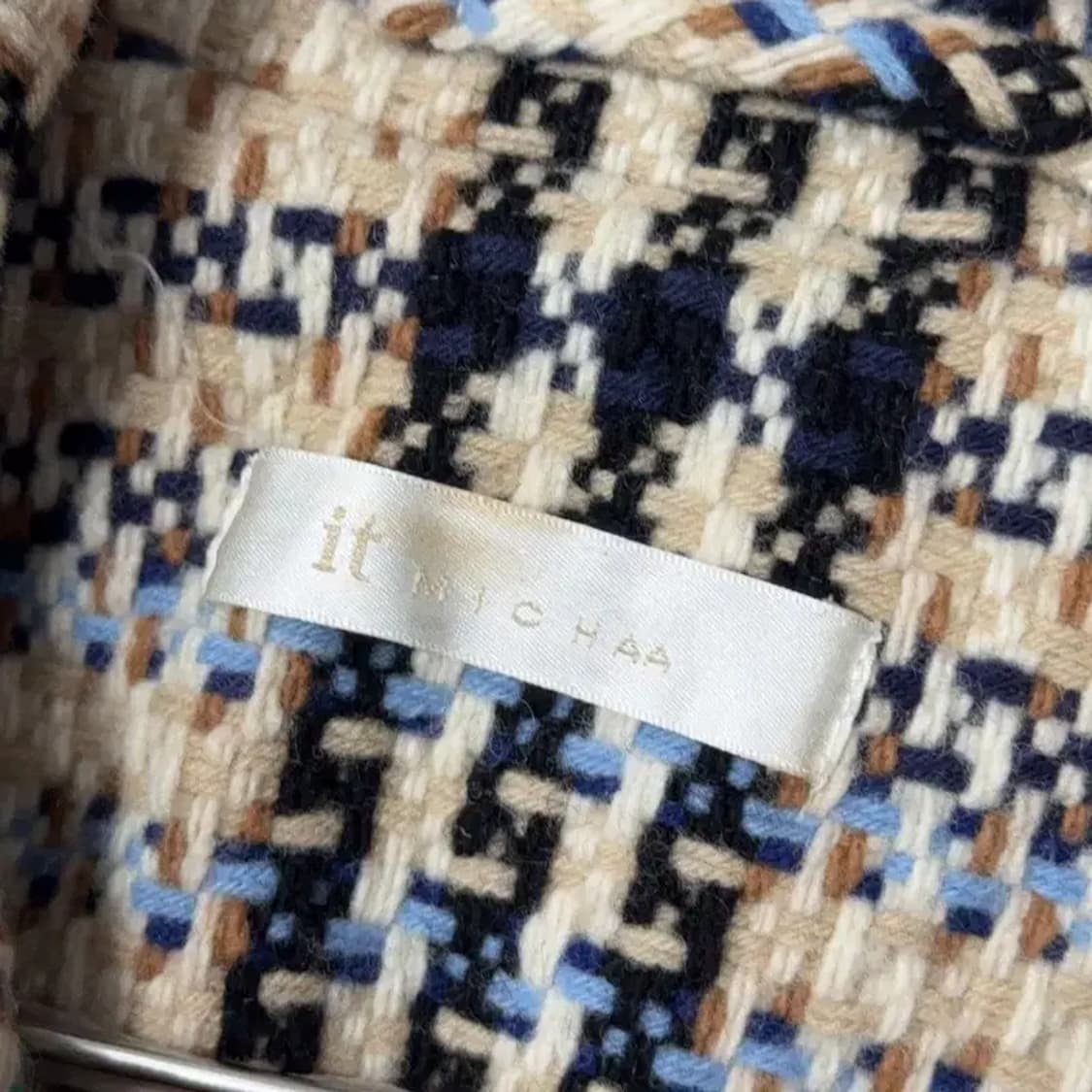 잇미샤 클래식 체크 베이지 울 코트 85-94-160 상품이미지6