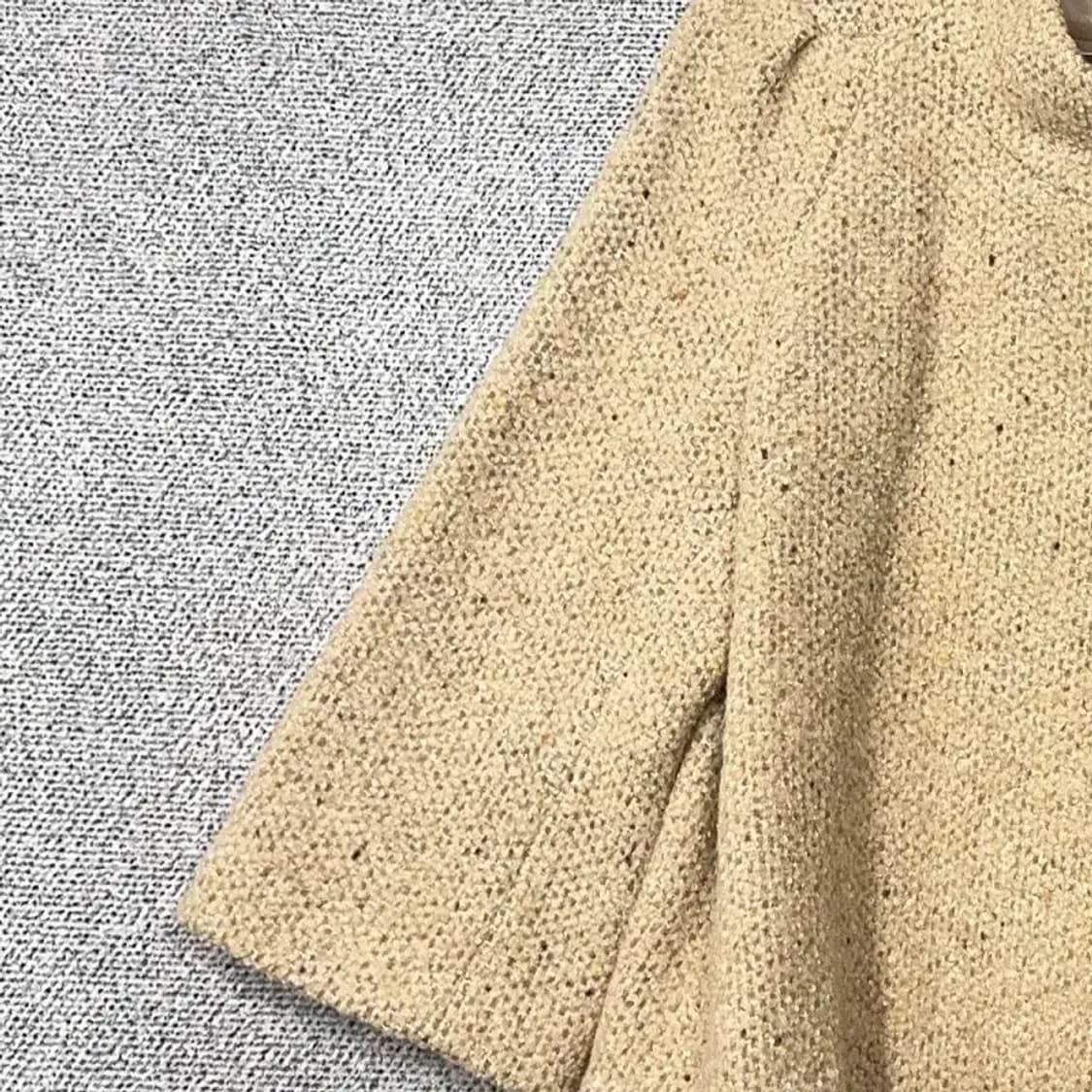 잇 미샤 베이지 배색 클래식 울 자켓 88-94-165 상품이미지3