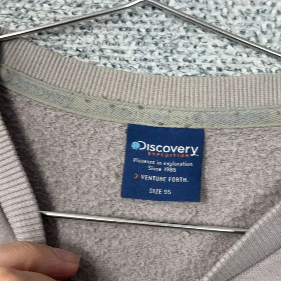 디스커버리 프린팅 로고 캐주얼 맨투맨 95 상품이미지3