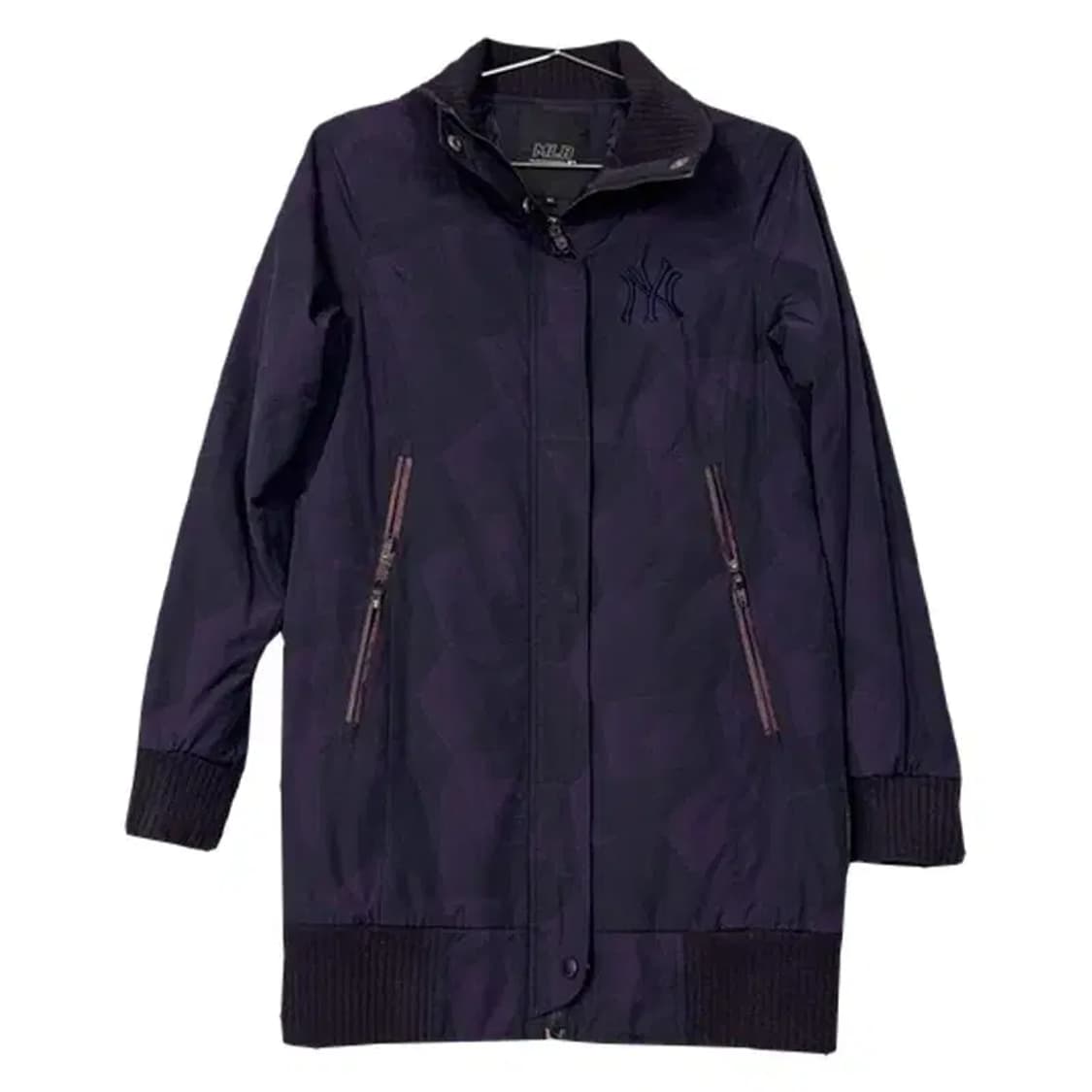 MLB 뉴욕양키즈 퍼플 배색 롱 바람막이 집업 85 상품이미지1