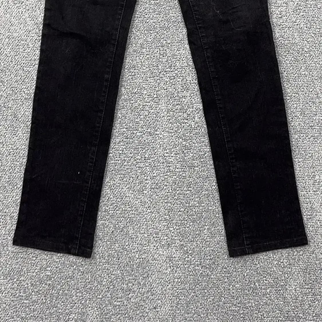 게스 블랙 여성 스키니진 67(27) 상품이미지4