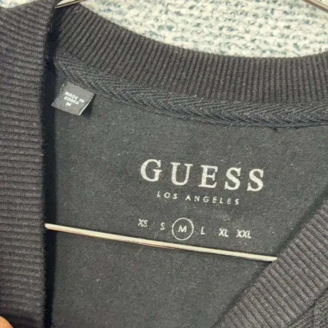 게스 블랙 스펠 로고 맨투맨 M 상품이미지3