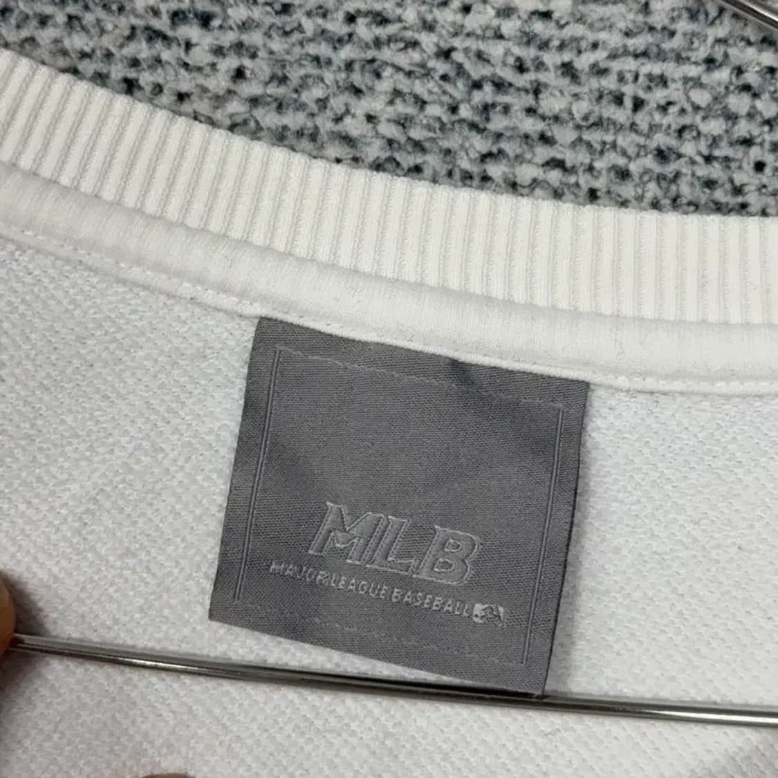 엠엘비 LA다저스 로고 화이트 맨투맨 110 상품이미지3