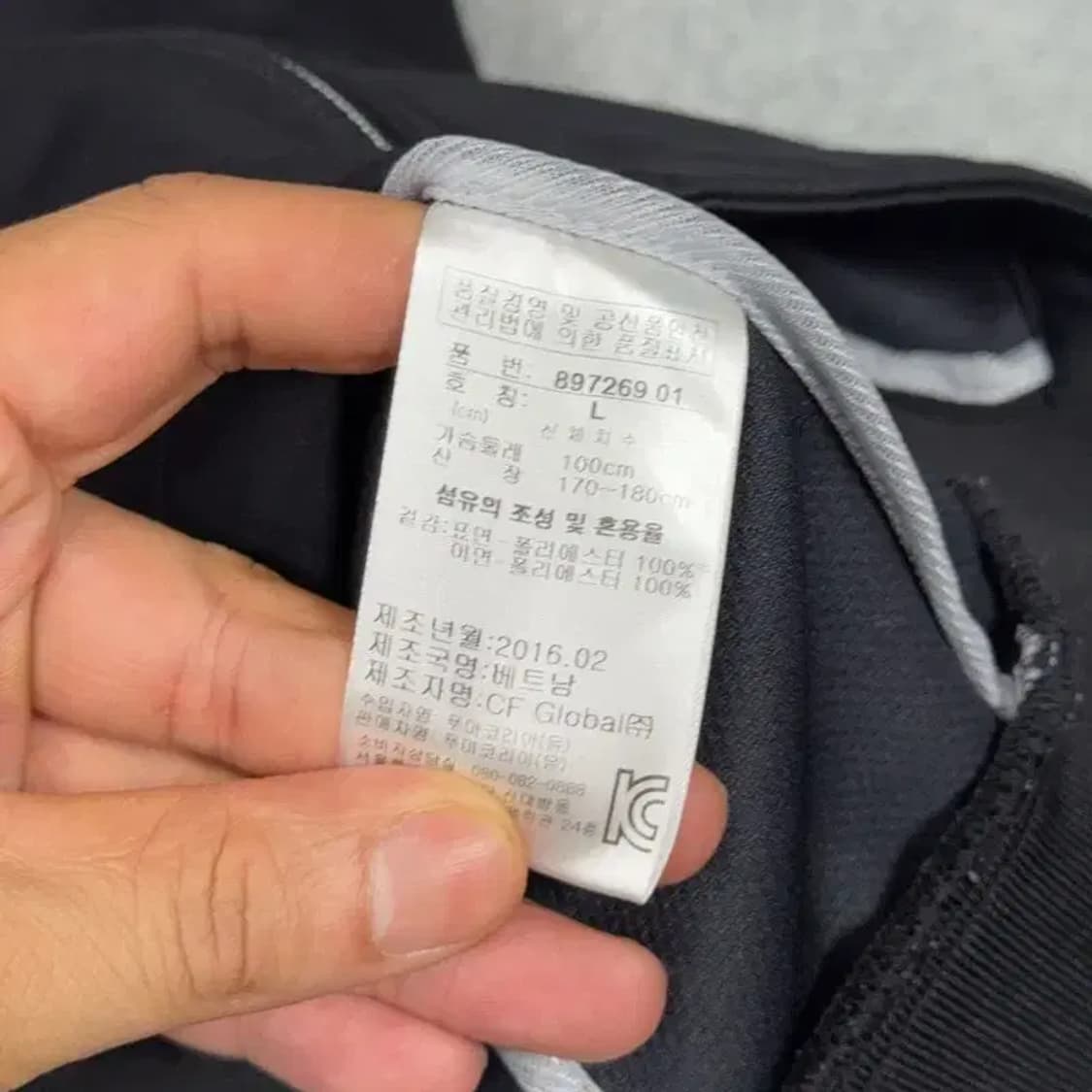 푸마 블랙 로고 기능성 집업 L 상품이미지4