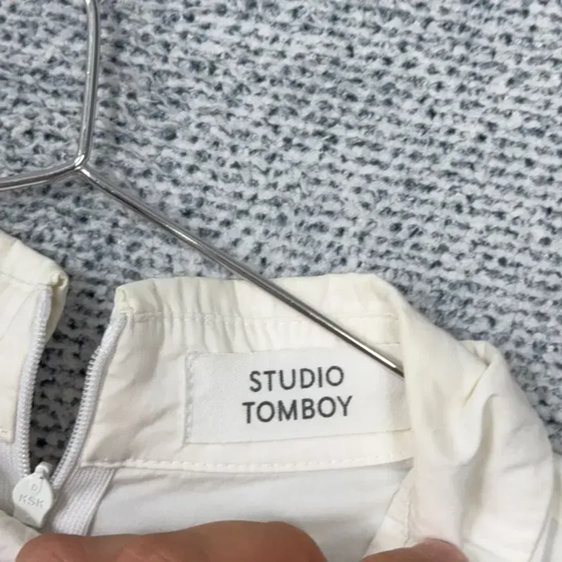 스튜디오 톰보이 그린 빅카라 맨투맨 원피스 F 상품이미지6