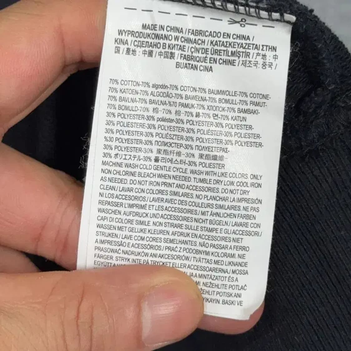 반스 프린팅 블랙 맨투맨 MEDIUM 상품이미지4