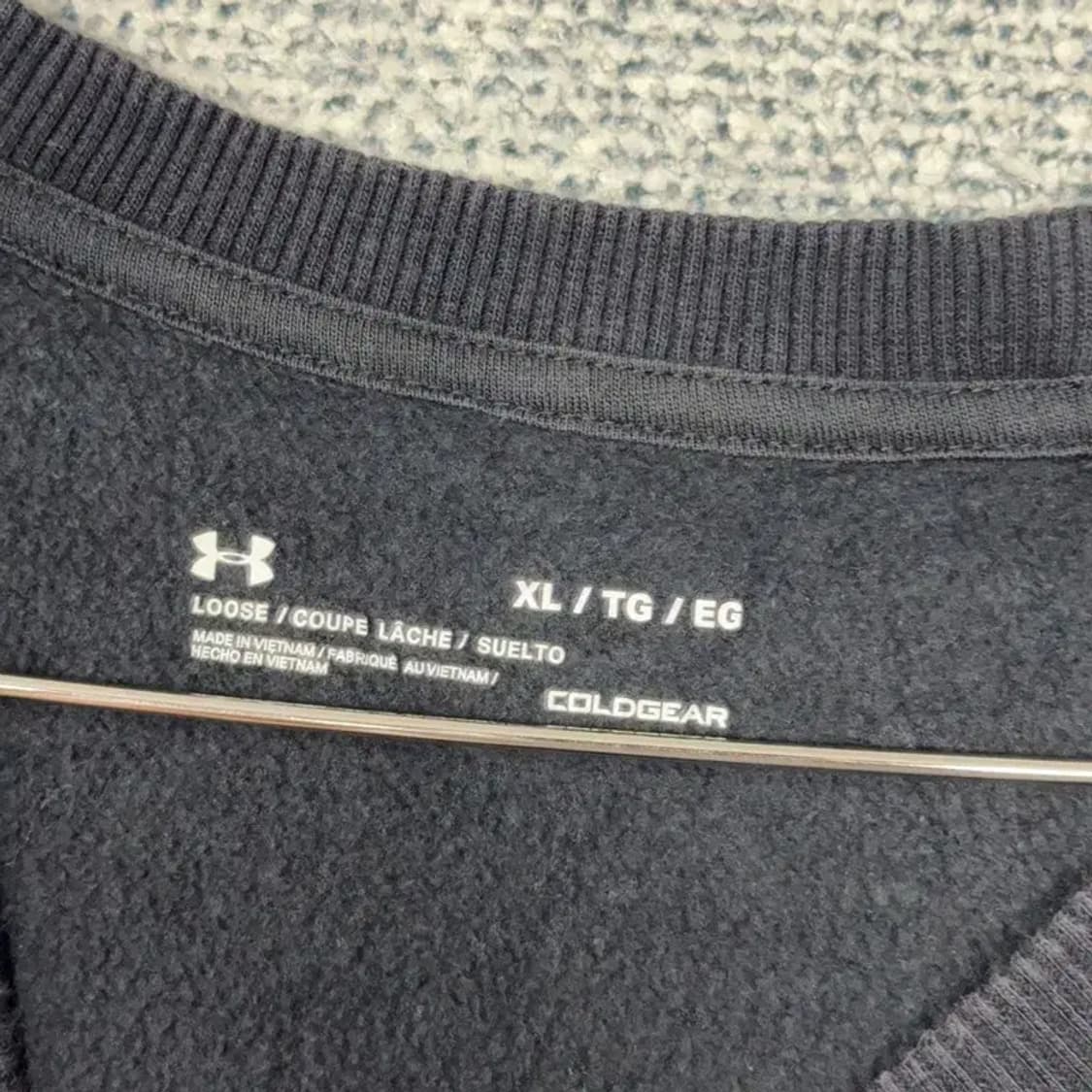 언더아머 네이비 캐주얼 로고 맨투맨 XL/TG/EG 상품이미지3