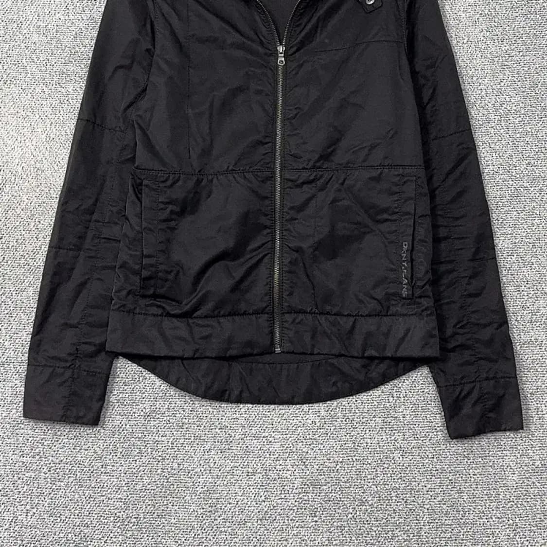 DKNY 블랙 남성 캐주얼 집업 자켓 S 상품이미지4