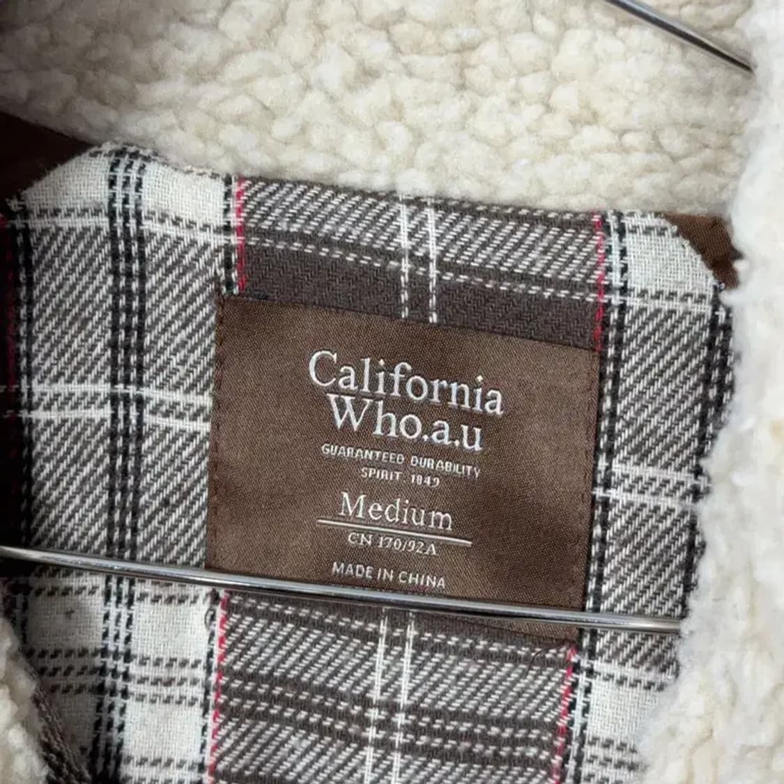 후아유 베이지 브라운 포켓 양털 뽀글이 후리스 Medium 상품이미지3