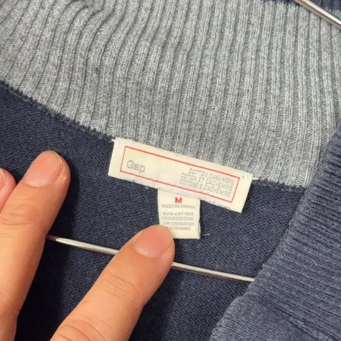 갭 네이비 캐주얼 반집업 니트 M 상품이미지5