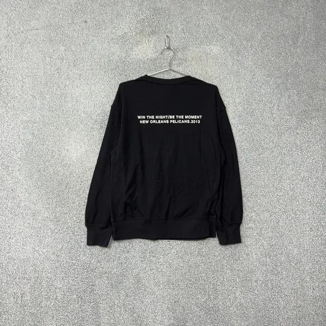 엔비에이 프린팅 블랙 맨투맨 XS 상품이미지2