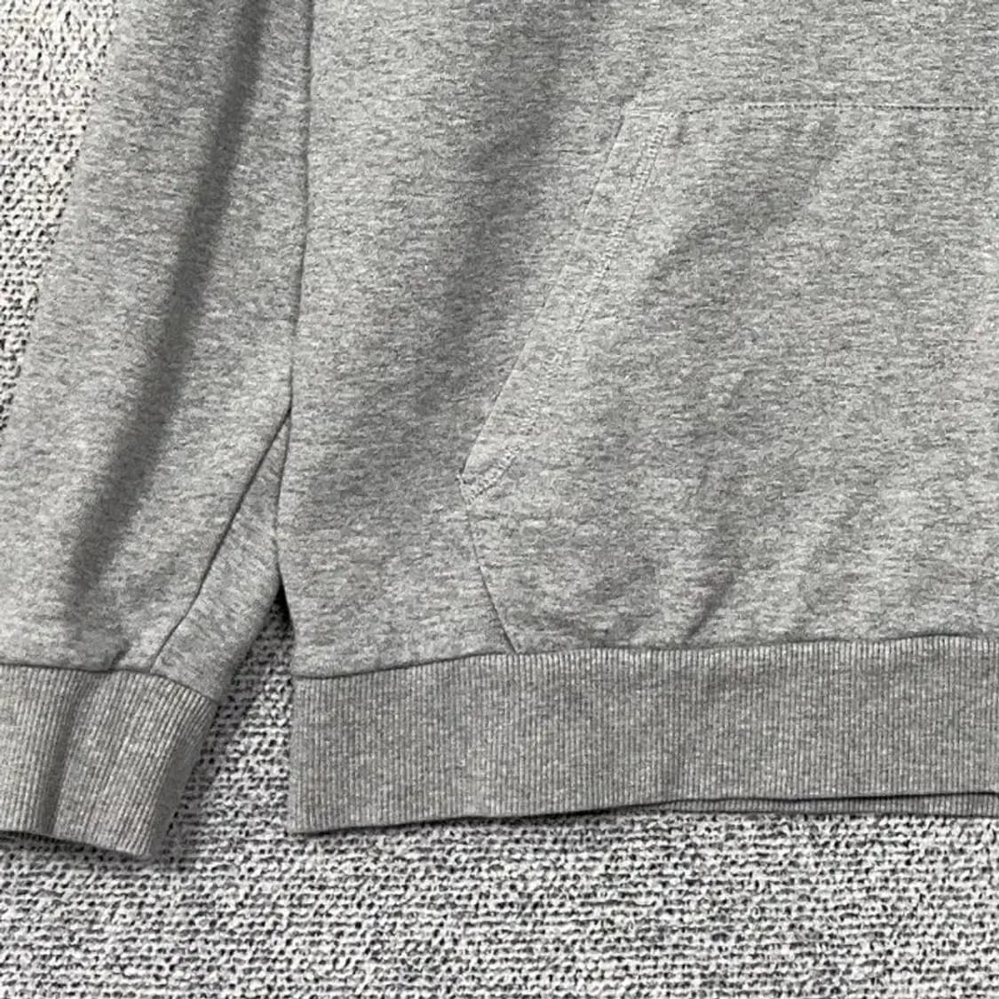 뉴발란스 라이트 그레이 로고 후드티 105 XL 상품이미지3