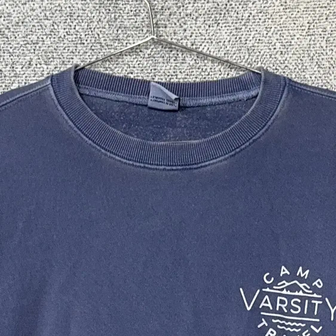 트래블 네이비 로고 피그먼트 맨투맨 L 상품이미지3