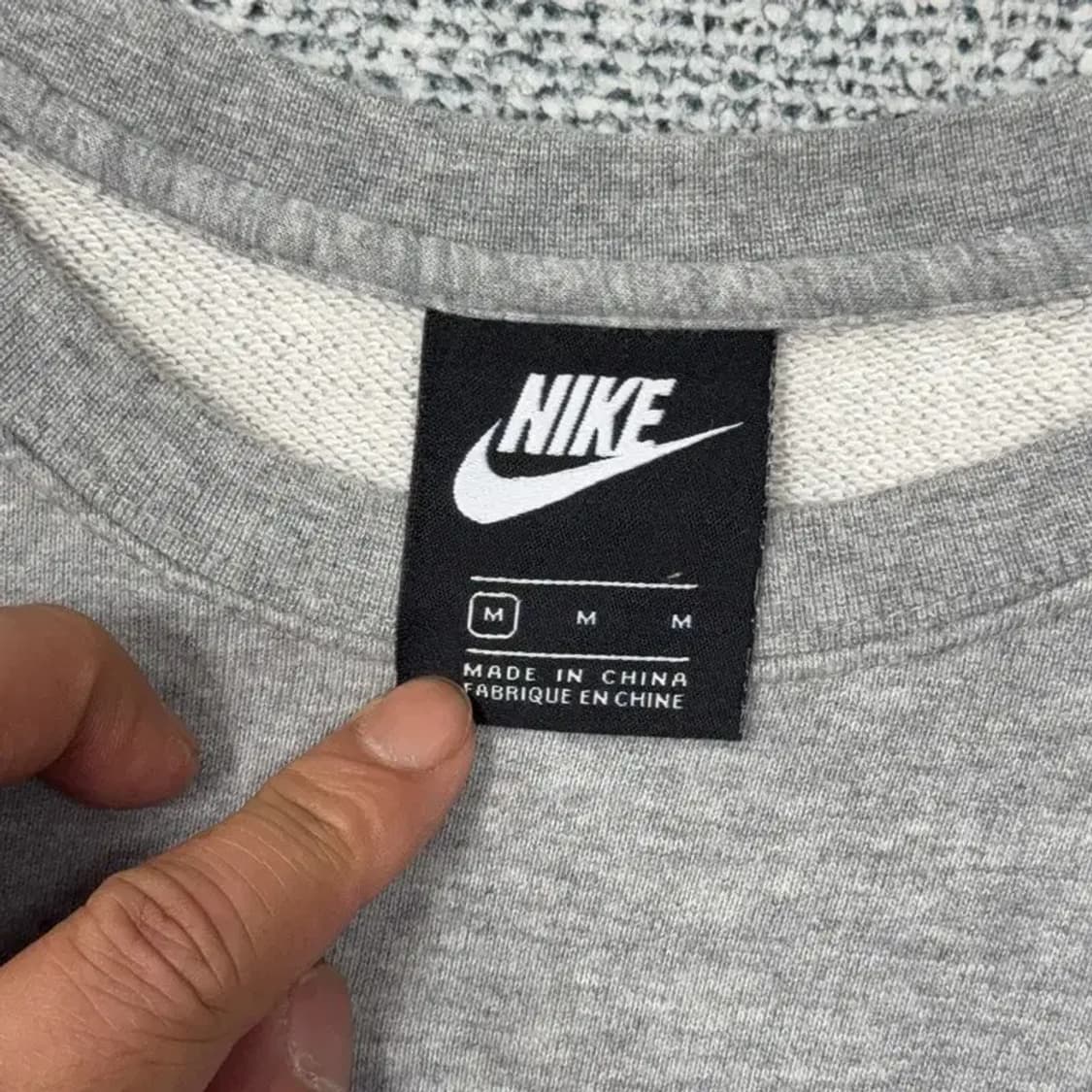 나이키 라이트 그레이 로고 맨투맨 M 상품이미지3