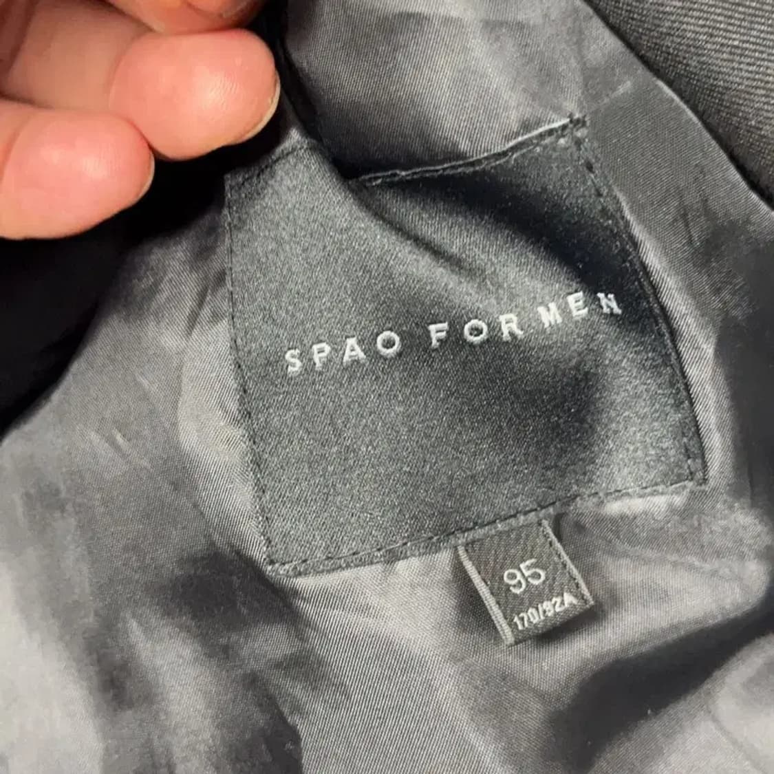 [새상품]스파오 블랙 버튼 클래식 코트 95 상품이미지5