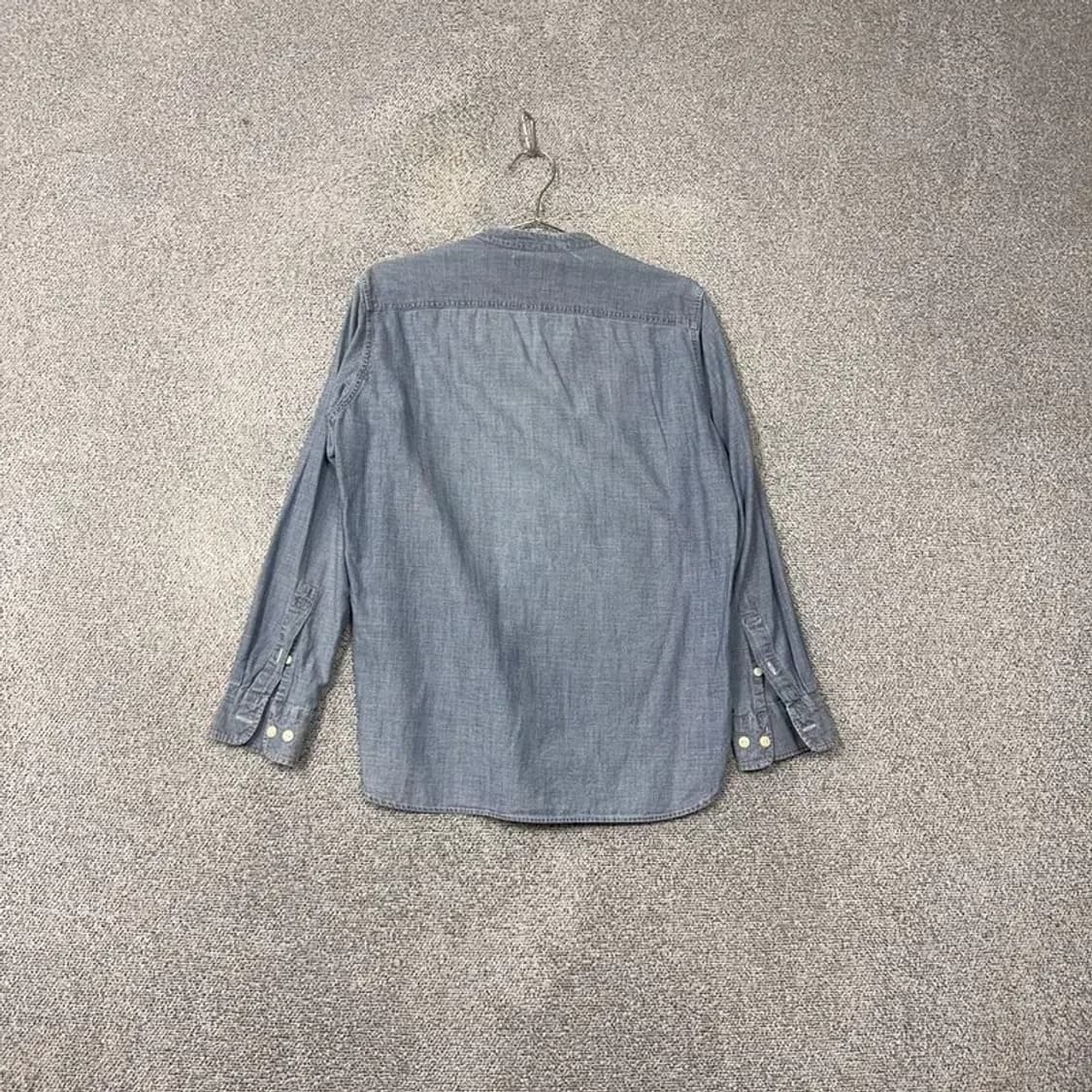 유니클로 라이트 블루 포켓 데님 셔츠 M 상품이미지2
