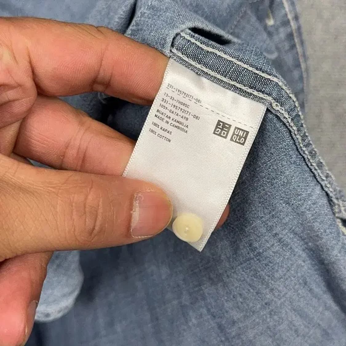 유니클로 라이트 블루 포켓 데님 셔츠 M 상품이미지4