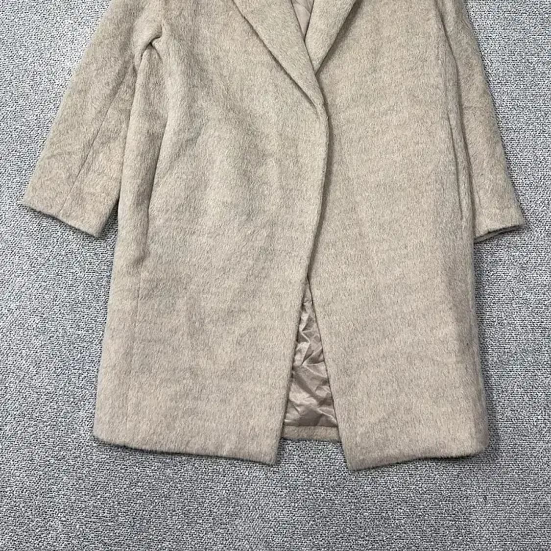 SJSJ 여성 오트밀 베이지 캐주얼 원버튼 라마 코트 82-94-160 상품이미지4