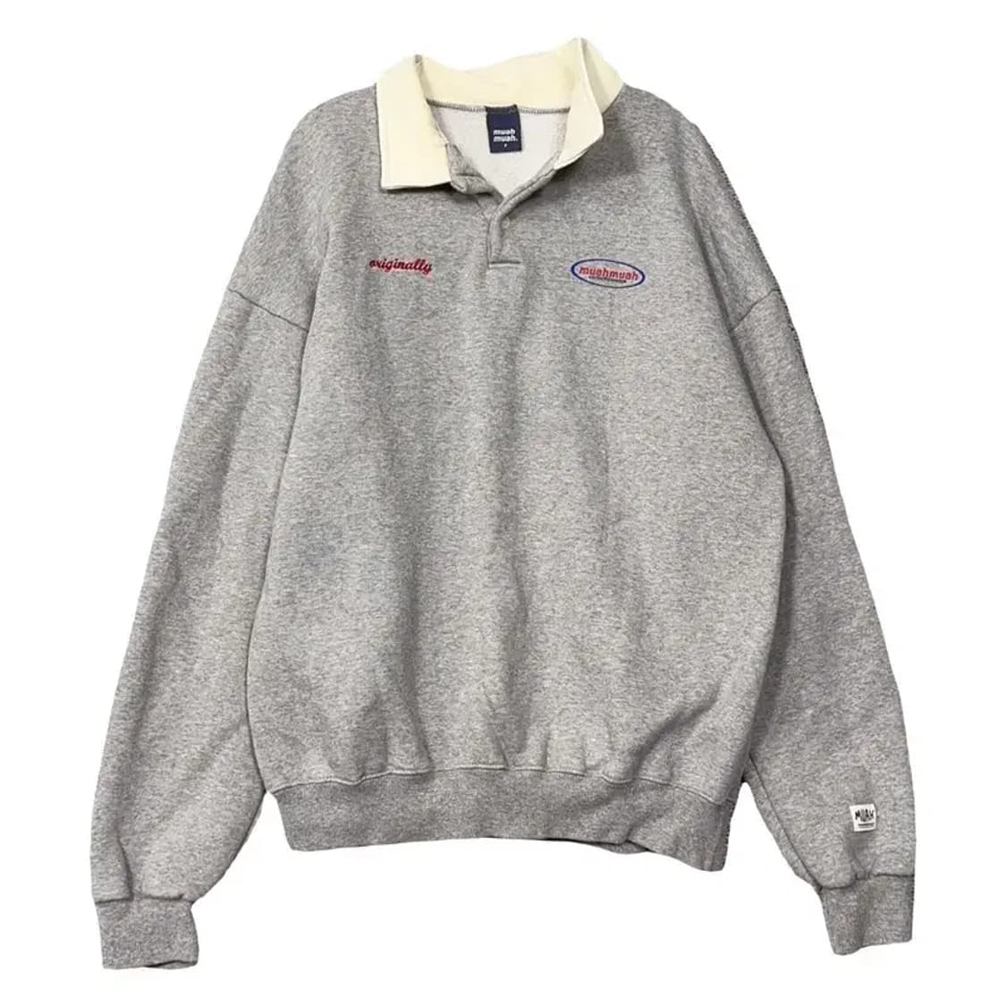 무아무아 라이트 그레이 버튼 스웻 맨투맨 F 상품이미지1