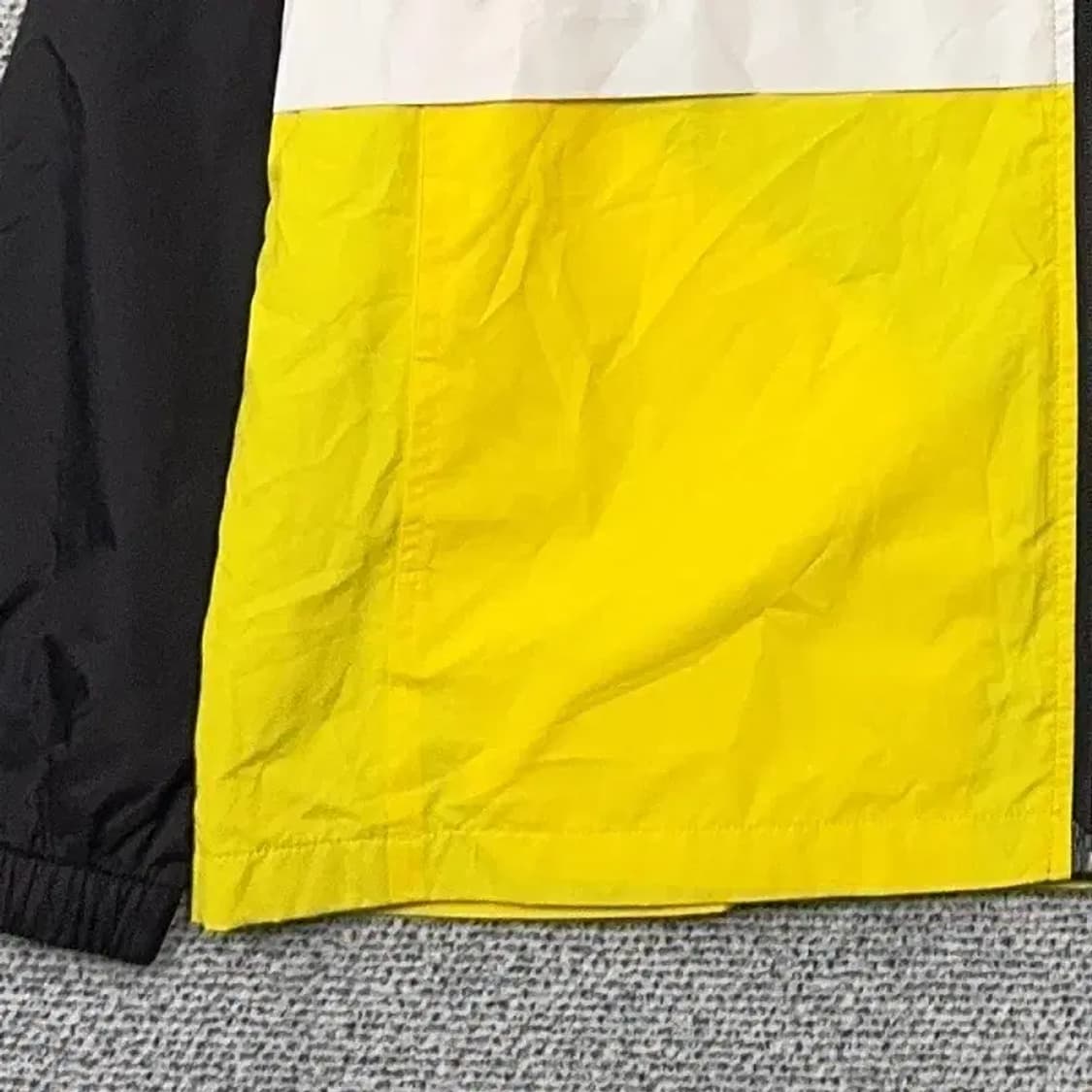 FCMM 블랙 옐로우 투톤 바람막이 M 상품이미지3