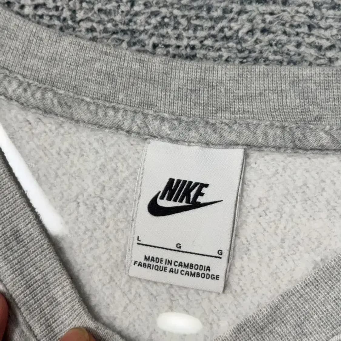 나이키 센터 로고 라이트 그레이 맨투맨 L 상품이미지3