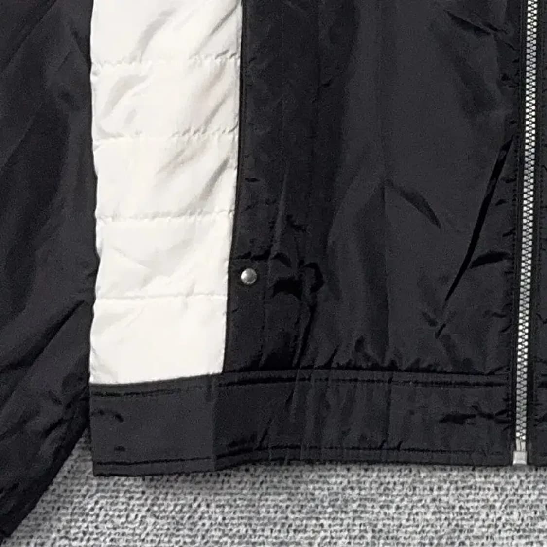 헤드 블랙 로고 기능성 바람막이 100 상품이미지3