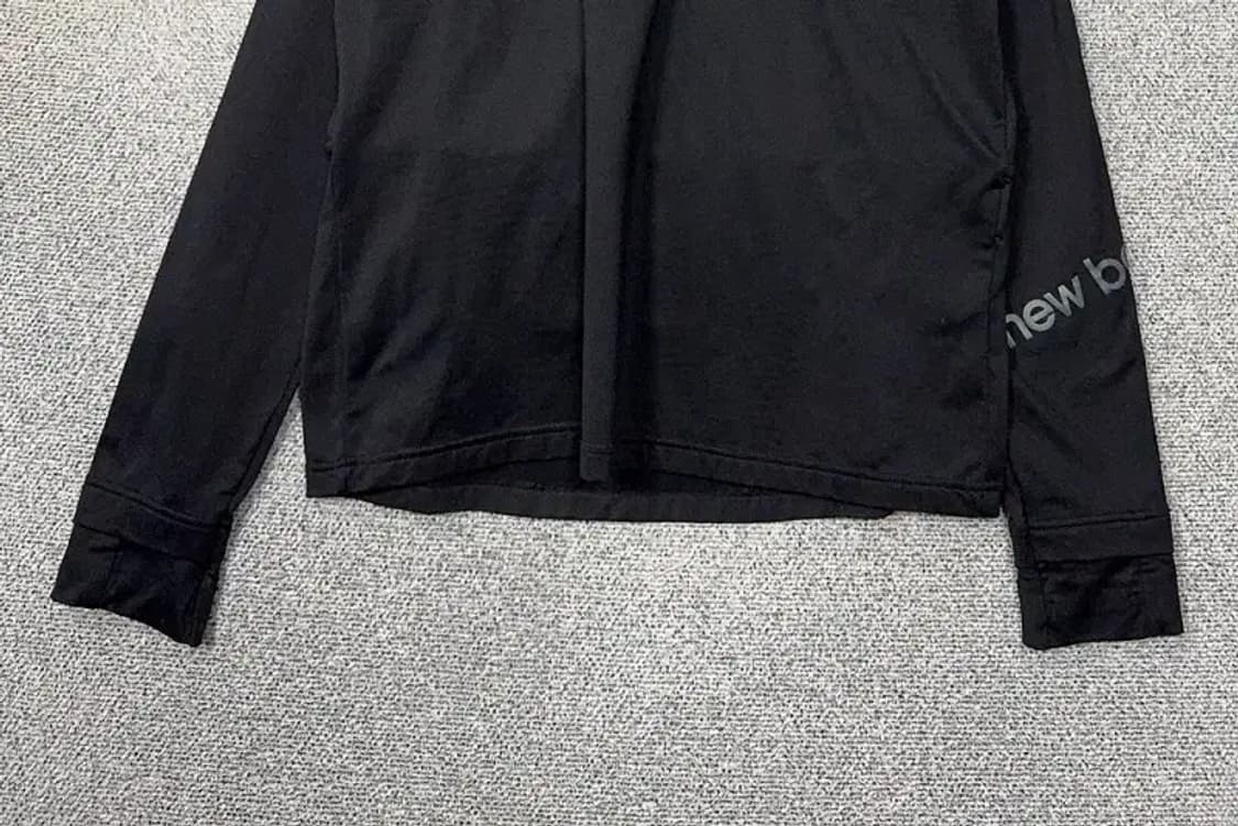 뉴발란스 블랙 로고 기능성 긴팔티 XL 상품이미지4