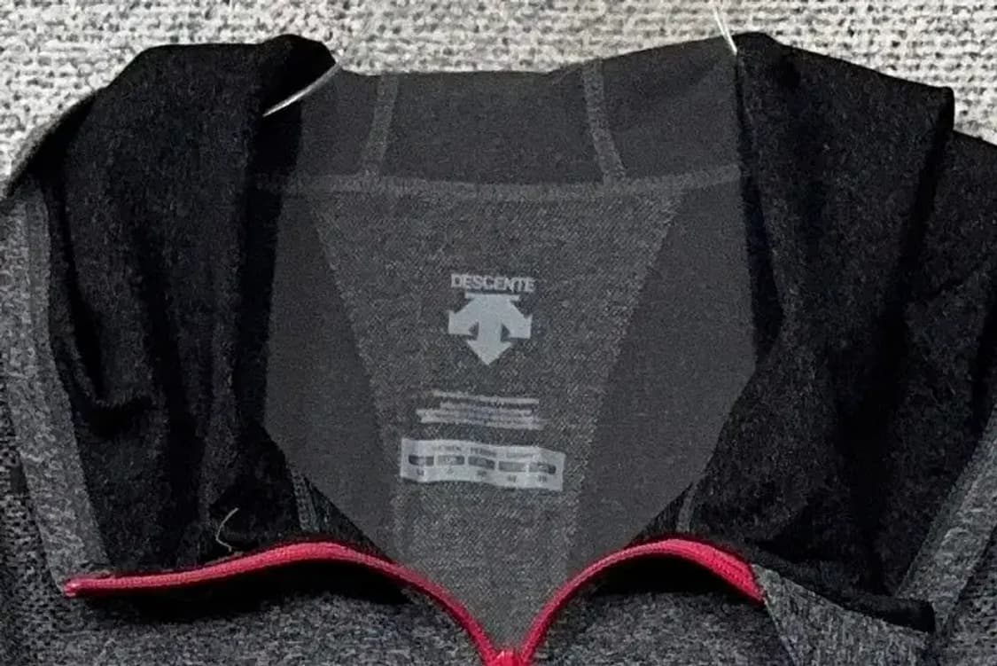 데상트 그레이 기능성 후드 집업 90 상품이미지5