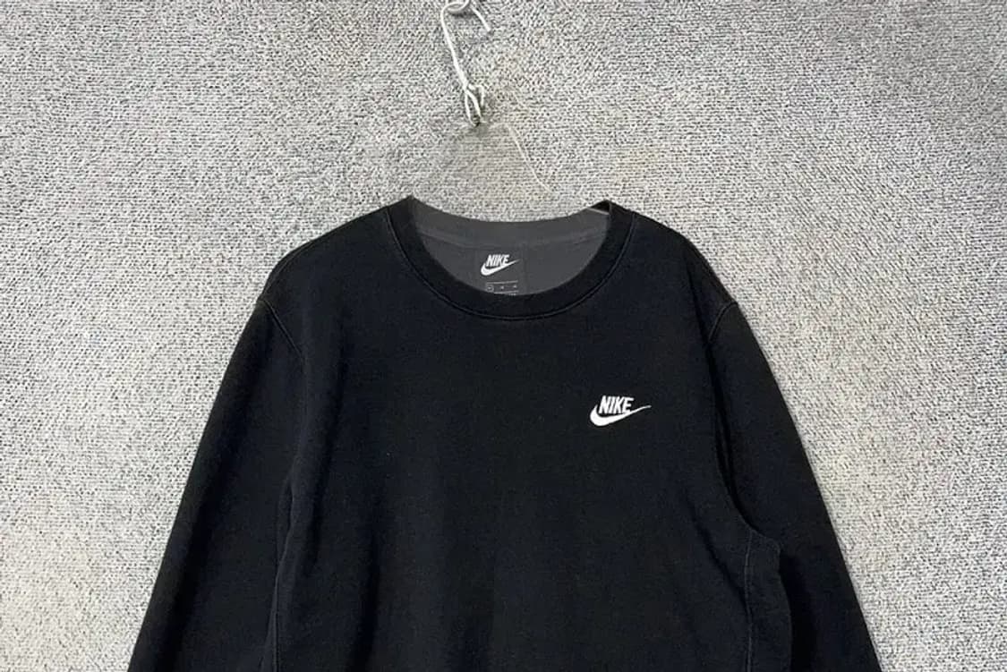 나이키 블랙 로고 맨투맨 M 상품이미지3