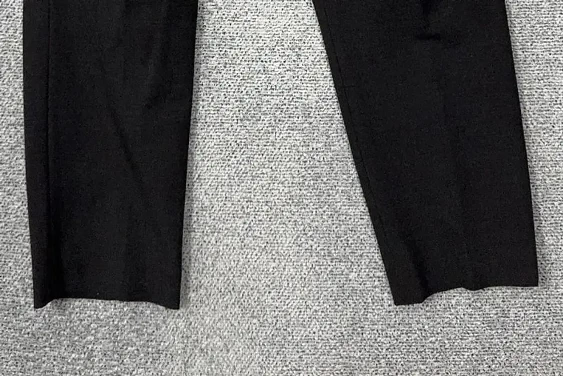 에잇세컨즈 블랙 슬랙스 80 상품이미지5