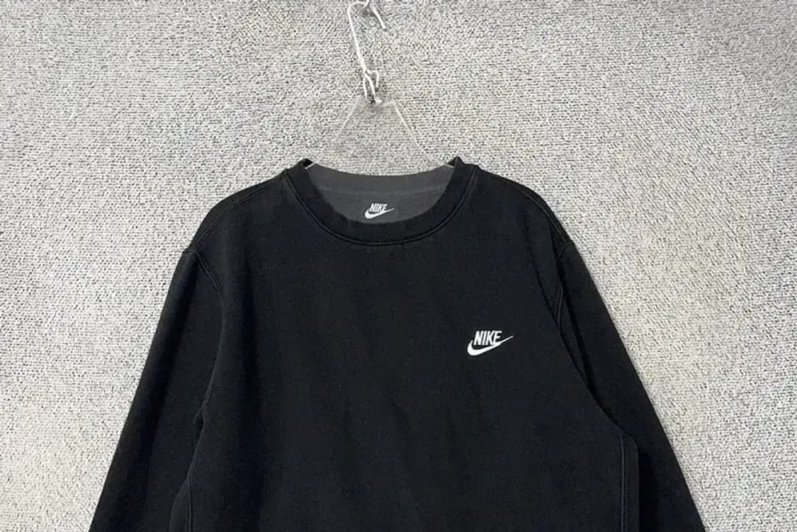나이키 블랙 로고 맨투맨 L 상품이미지3