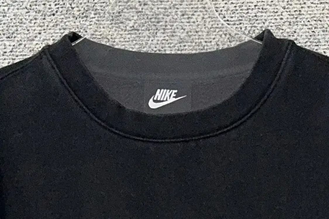 나이키 블랙 로고 맨투맨 L 상품이미지5