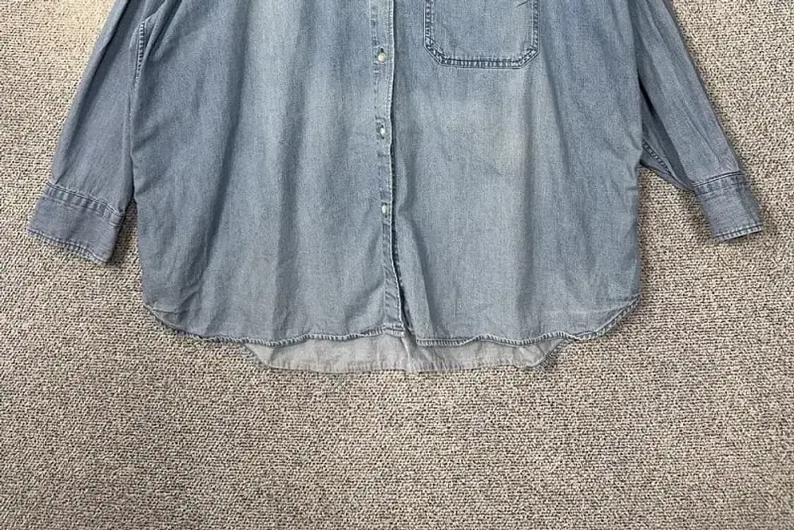유니클로 라이트 블루 데님 오버핏 블라우스 XL 상품이미지4