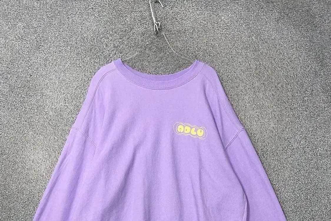 아크메드라비 라이트 퍼플 맨투맨 3 상품이미지3