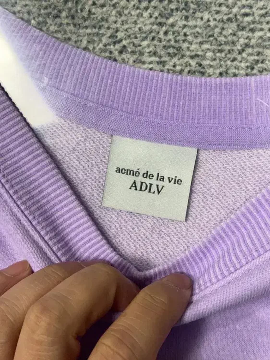 아크메드라비 라이트 퍼플 맨투맨 3 상품이미지6