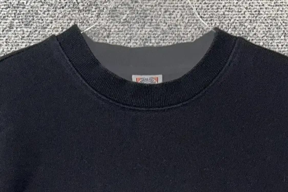 이벳필드 프린팅 블랙 맨투맨 S 상품이미지5