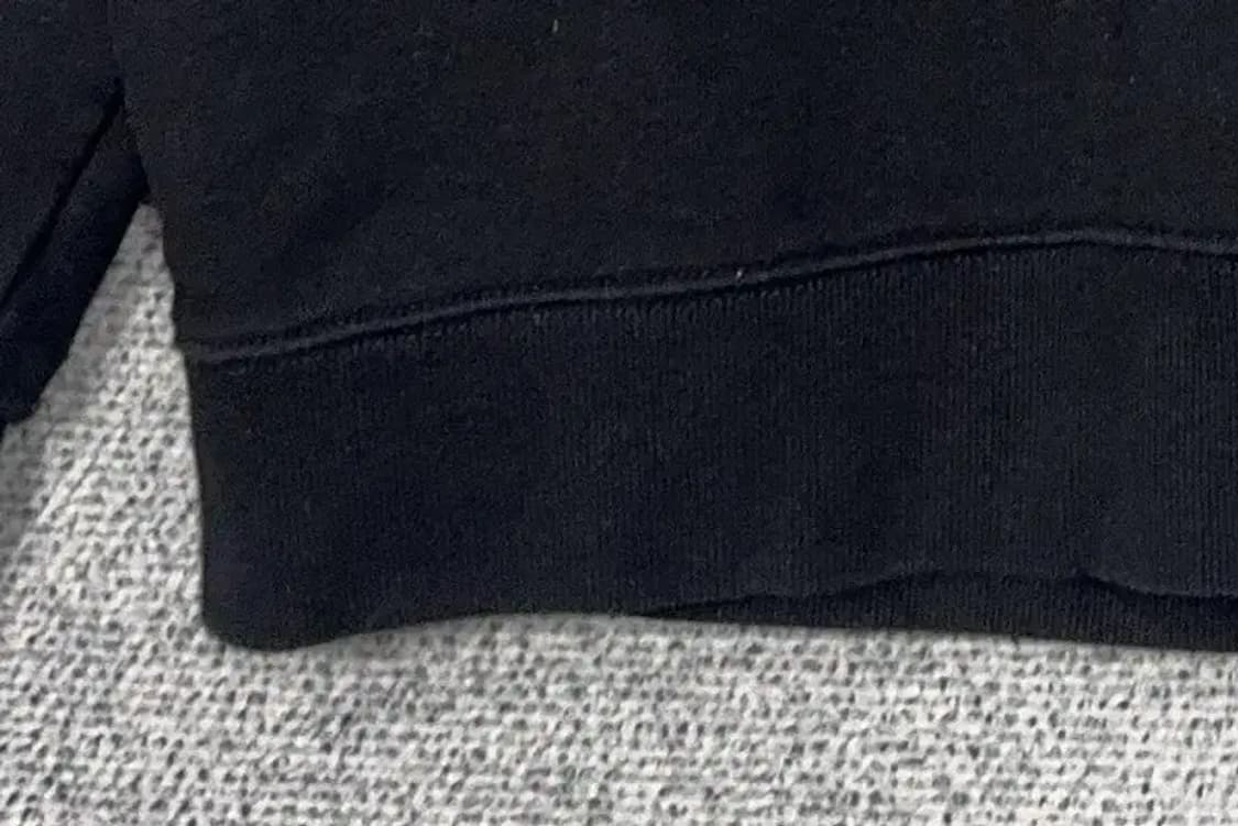 이벳필드 프린팅 블랙 맨투맨 S 상품이미지6