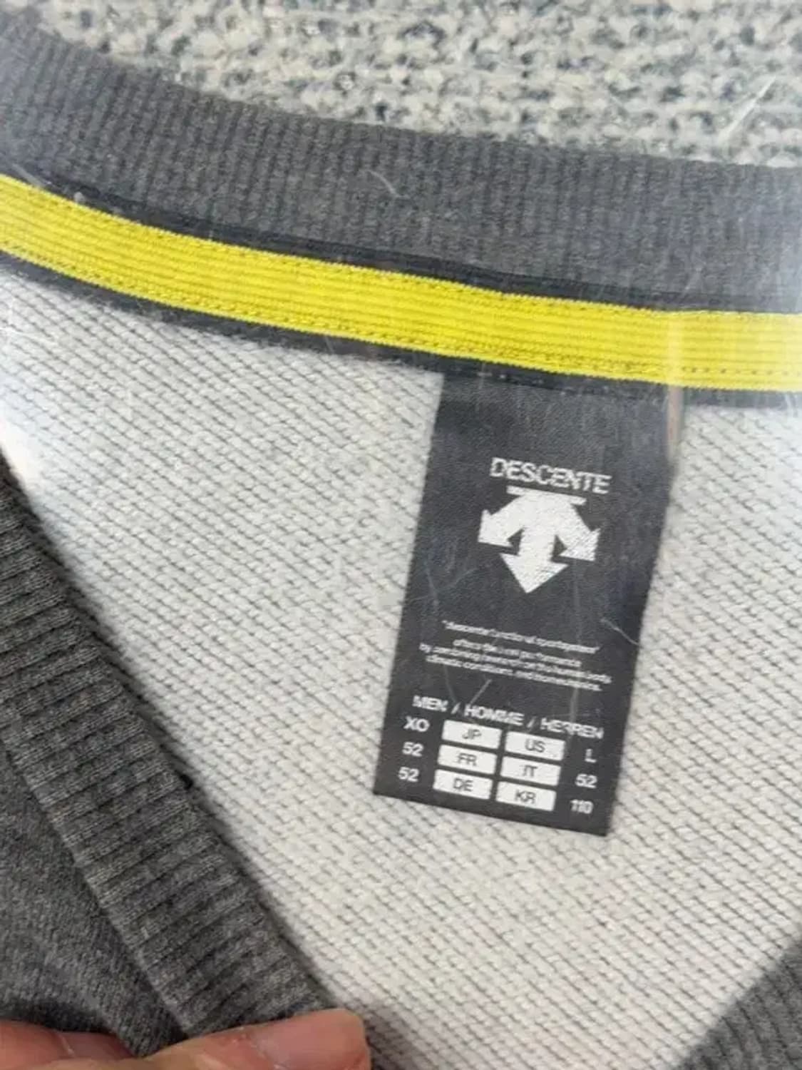 데상트 그레이 로고 맨투맨 L 상품이미지6