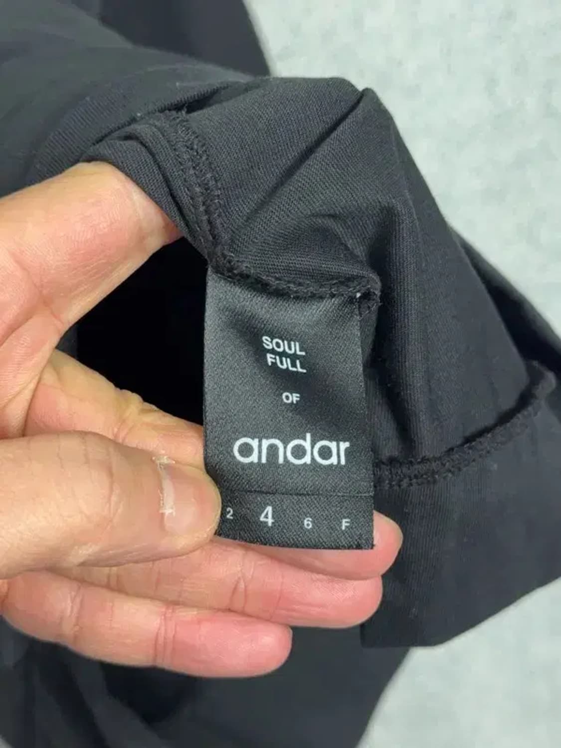 안다르 블랙 원피스 맨투맨 F 상품이미지7