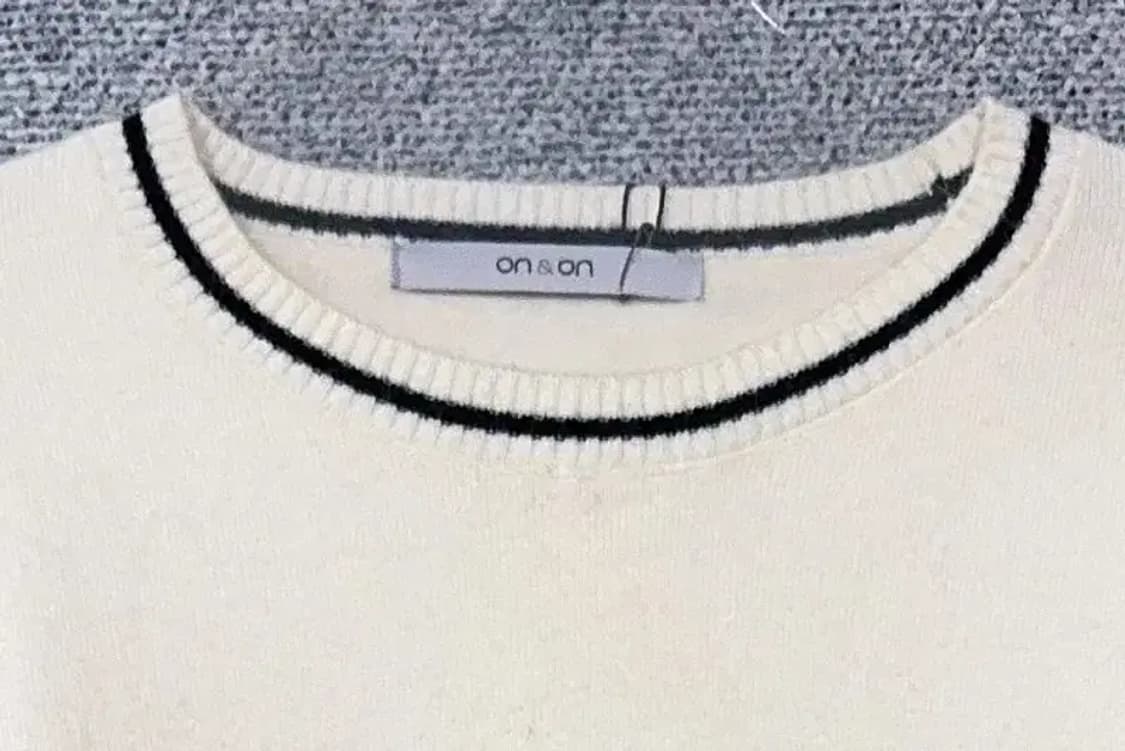 [새상품]온앤온 크림 니트 00 상품이미지5