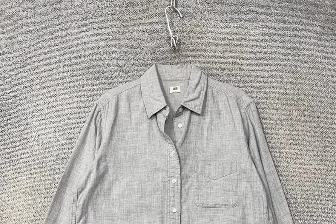 유니클로 라이트 그레이 포켓 셔츠 L 상품이미지3