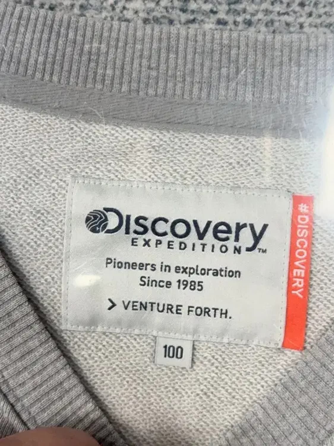 디스커버리 라이트 그레이 맨투맨 100 상품이미지7