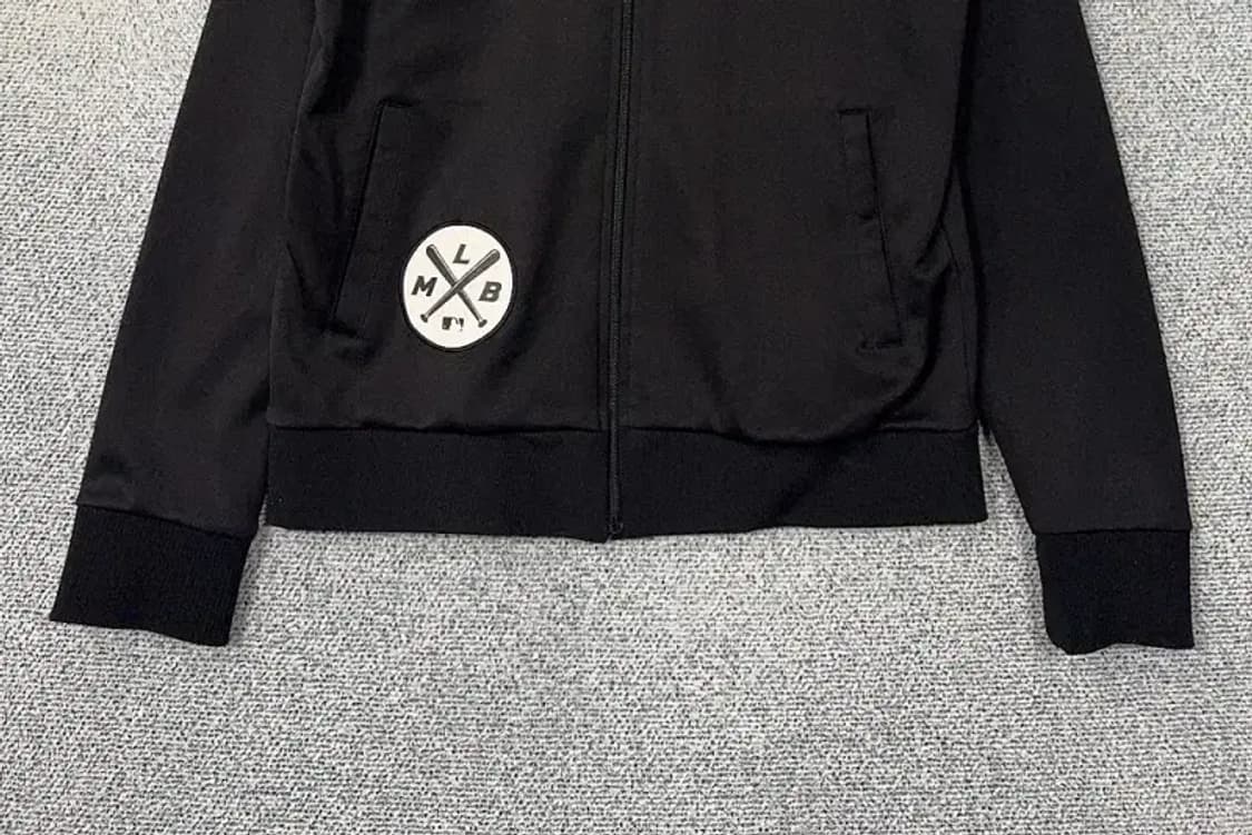 엠엘비 프린팅 블랙 기능성 집업 저지 100 상품이미지4