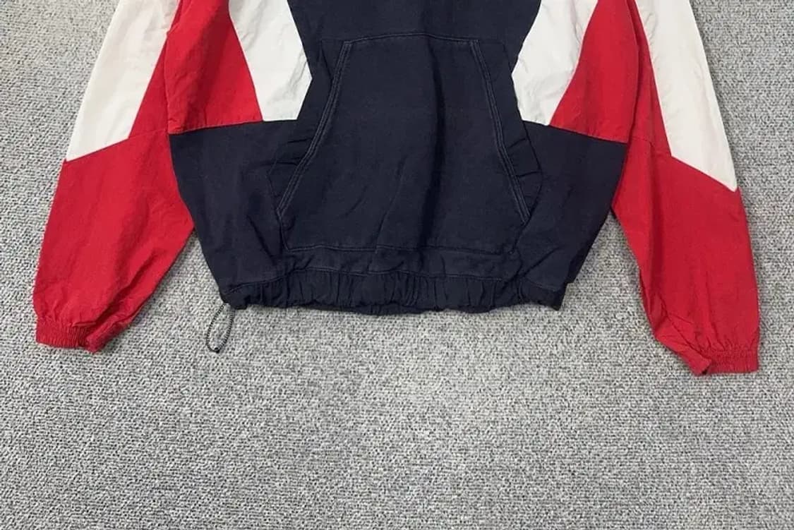 휠라 네이비 로고 웜업 바람막이 후드 90(S) 상품이미지4