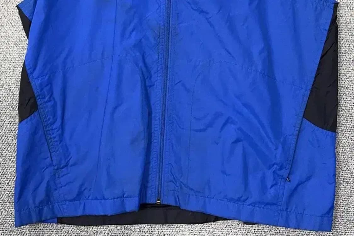 뉴발란스 블루 기능성 바람막이 조끼 110 상품이미지4