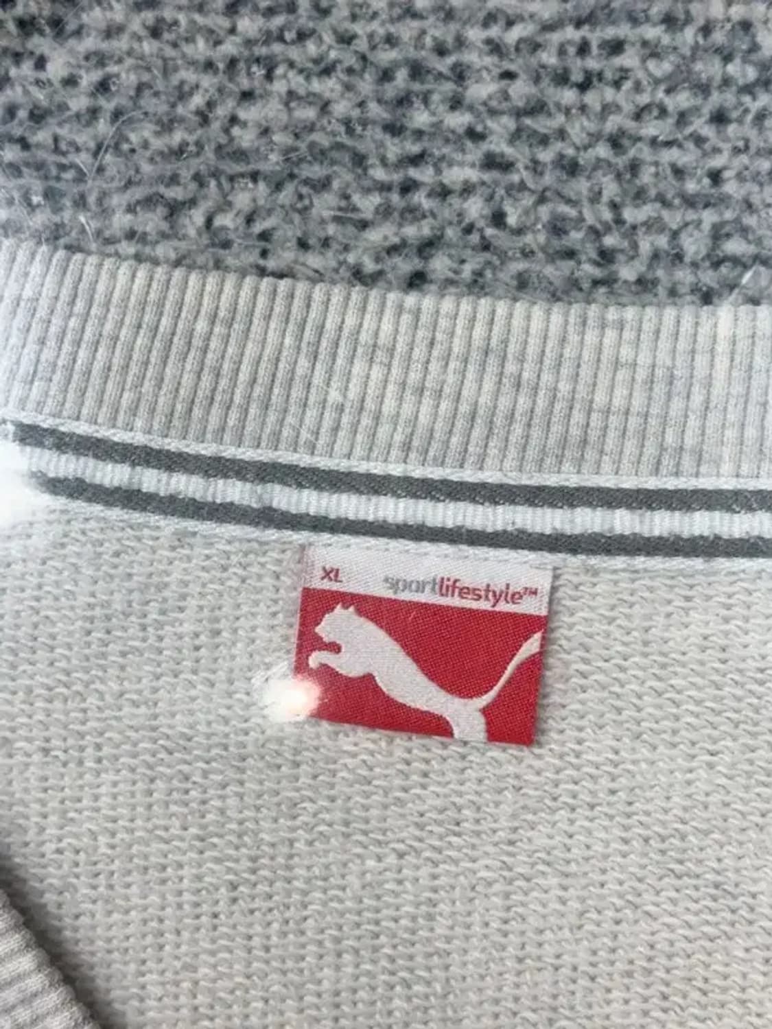 푸마 라이트 그레이 로고 맨투맨 XL 상품이미지7