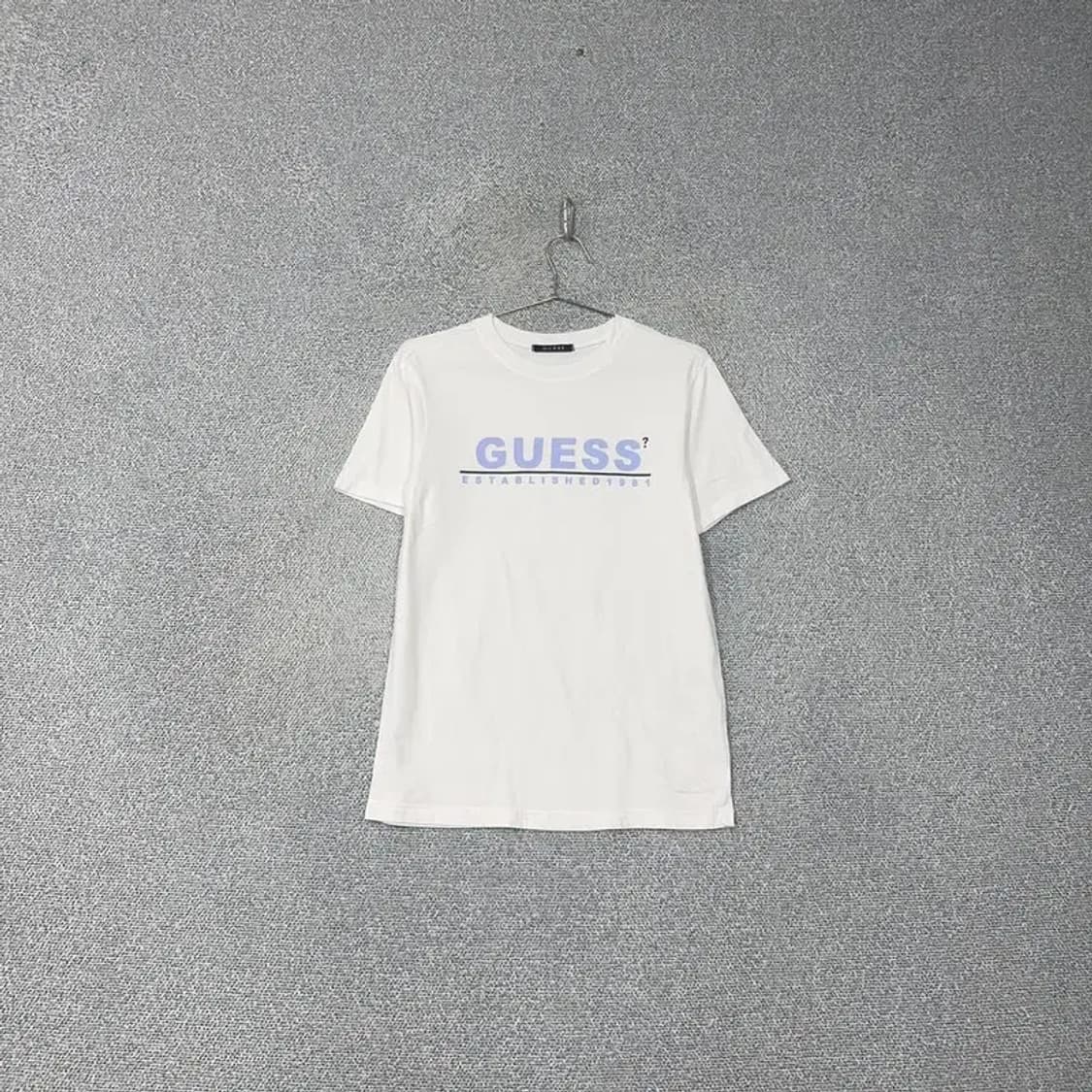 게스 화이트 반팔티 S 상품이미지1