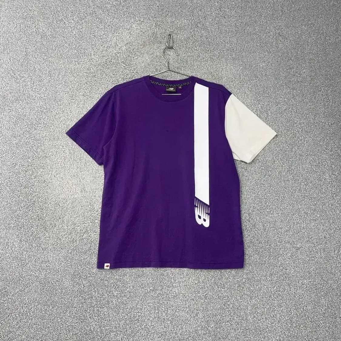 뉴발란스 퍼플 멀티컬러 반팔티 100 상품이미지1