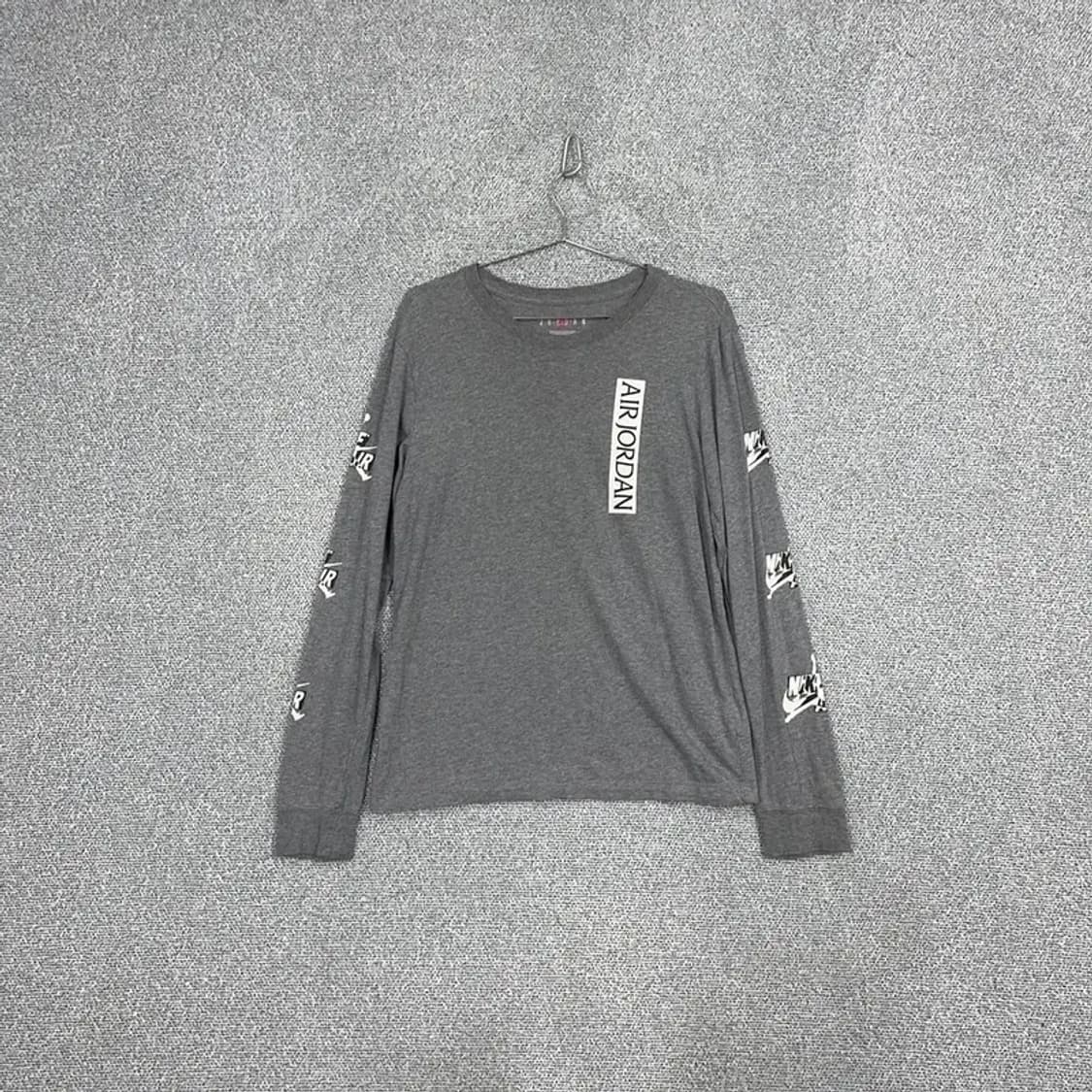 조던 사이드 로고 긴팔티 M 상품이미지1