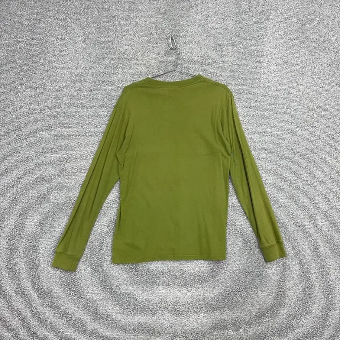 빌라봉 Y2K 프린팅 연두 슬리브 긴팔티 M 상품이미지2